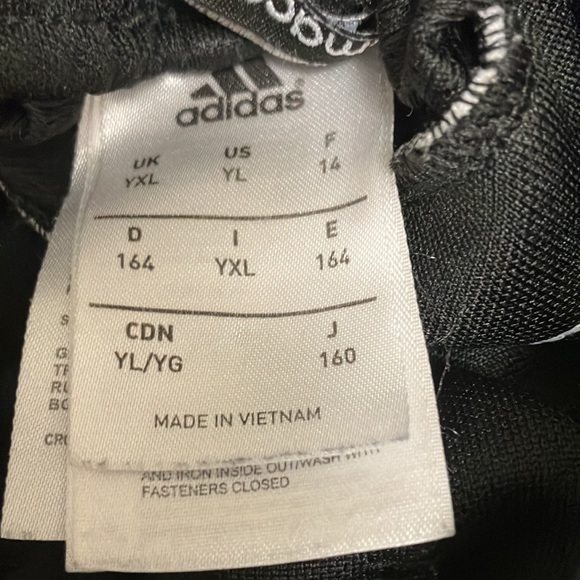 Adidas Slim-fit, breathable soccer pants with pockets and ankle zips. - Picture 6 of 7